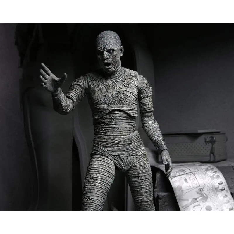 Universal Monsters Actionfigur Ultimate The Mummy (Black & White) 18 cm Produktfoto