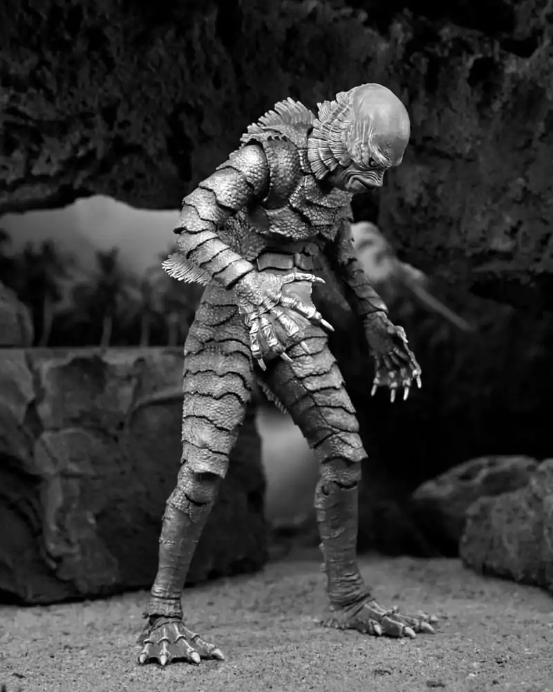 Universal Monsters Actionfigur Ultimate Creature from the Black Lagoon (B&W) 18 cm termékfotó