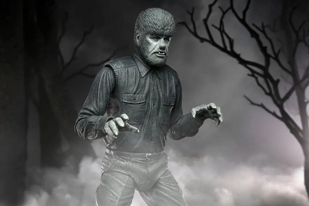 Universal Monsters Actionfigur Ultimate The Wolf Man (Black & White) 18 cm termékfotó