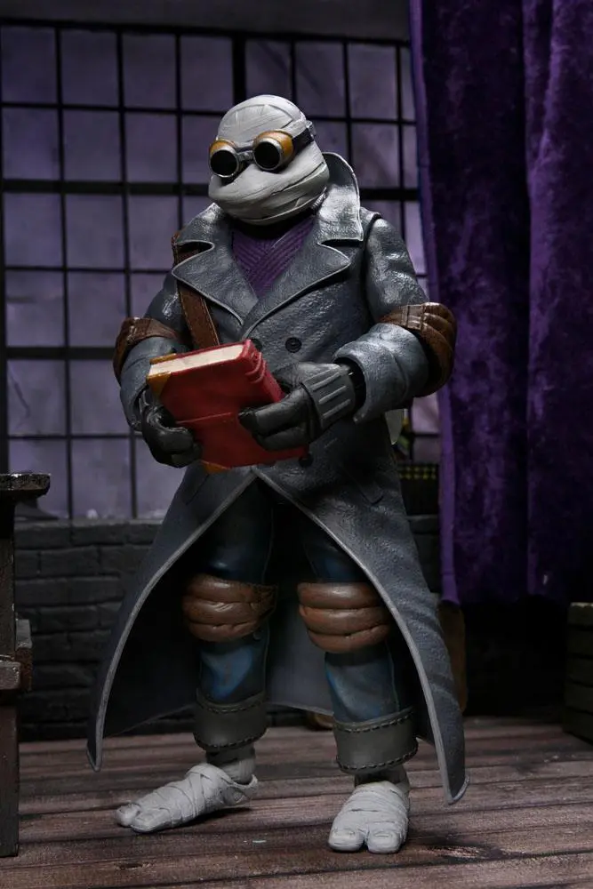 Universal Monsters x Teenage Mutant Ninja Turtles Ultimate Action Figur Donatello as The Invisible Man 18 cm Produktfoto
