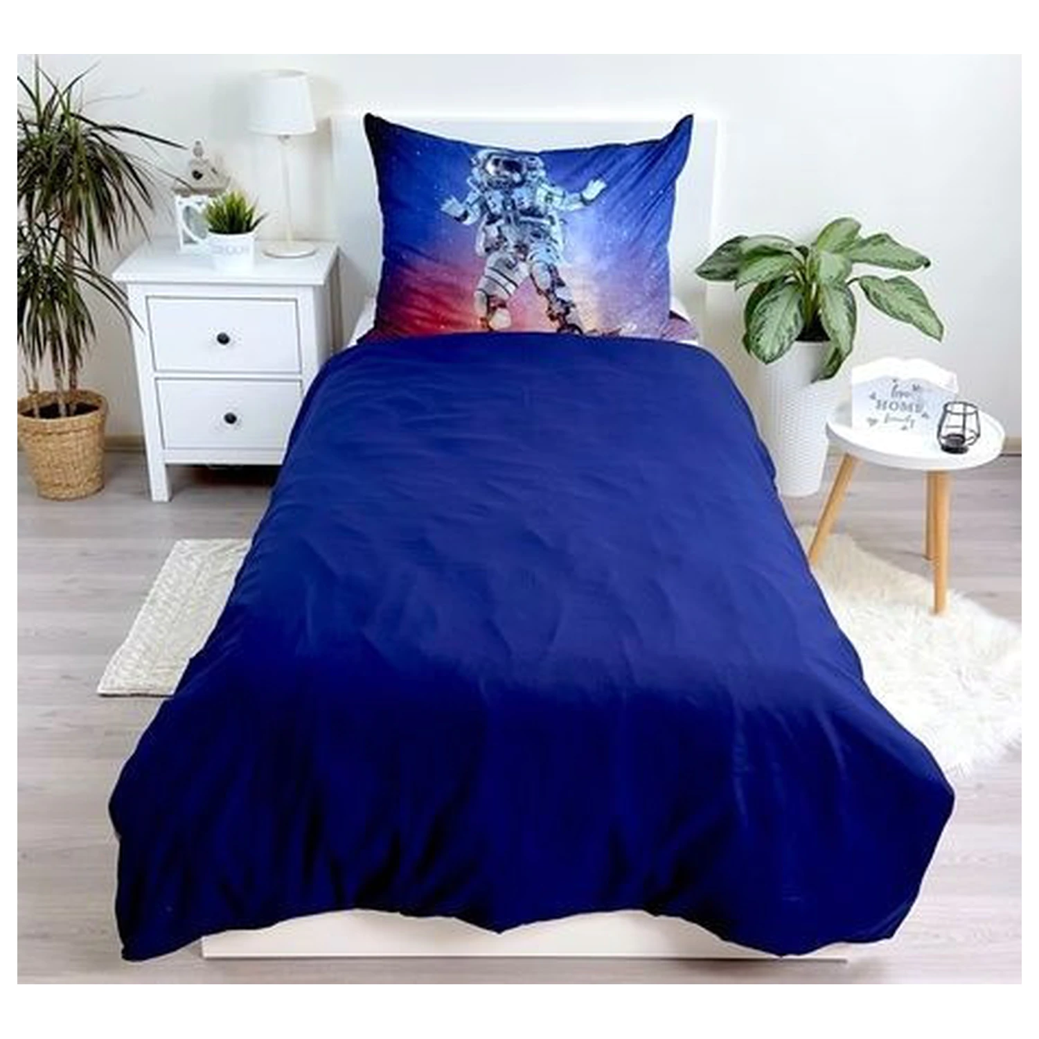 Astronaut Surf Mikrofaser Bettbezug Produktfoto