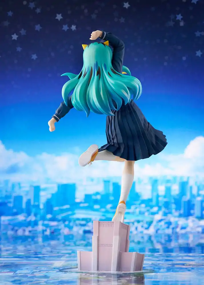 Urusei Yatsura Statue PVC 1/7 Lum Uniform Ver. 28 cm termékfotó