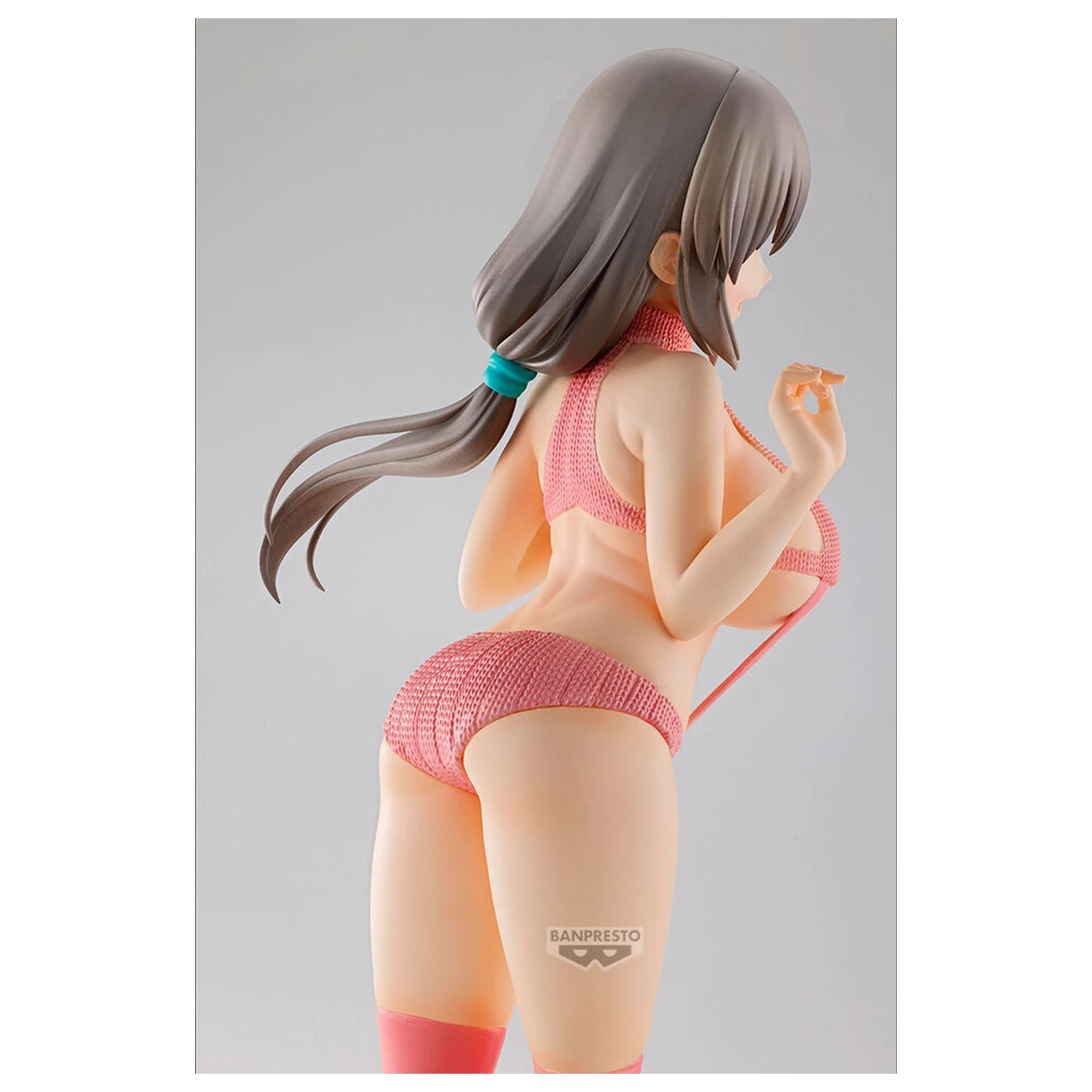 Uzaki-chan Wants to Hang Out Eternal Romance Tsuki Uzaki Figur 27cm Produktfoto