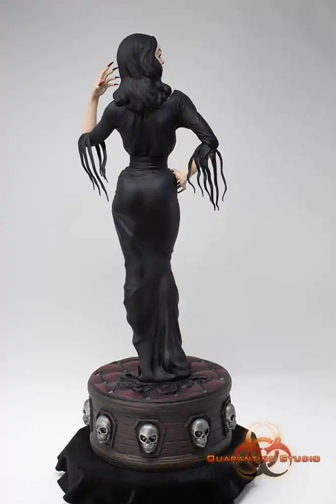 Vampira Statue 1/6 43 cm termékfotó