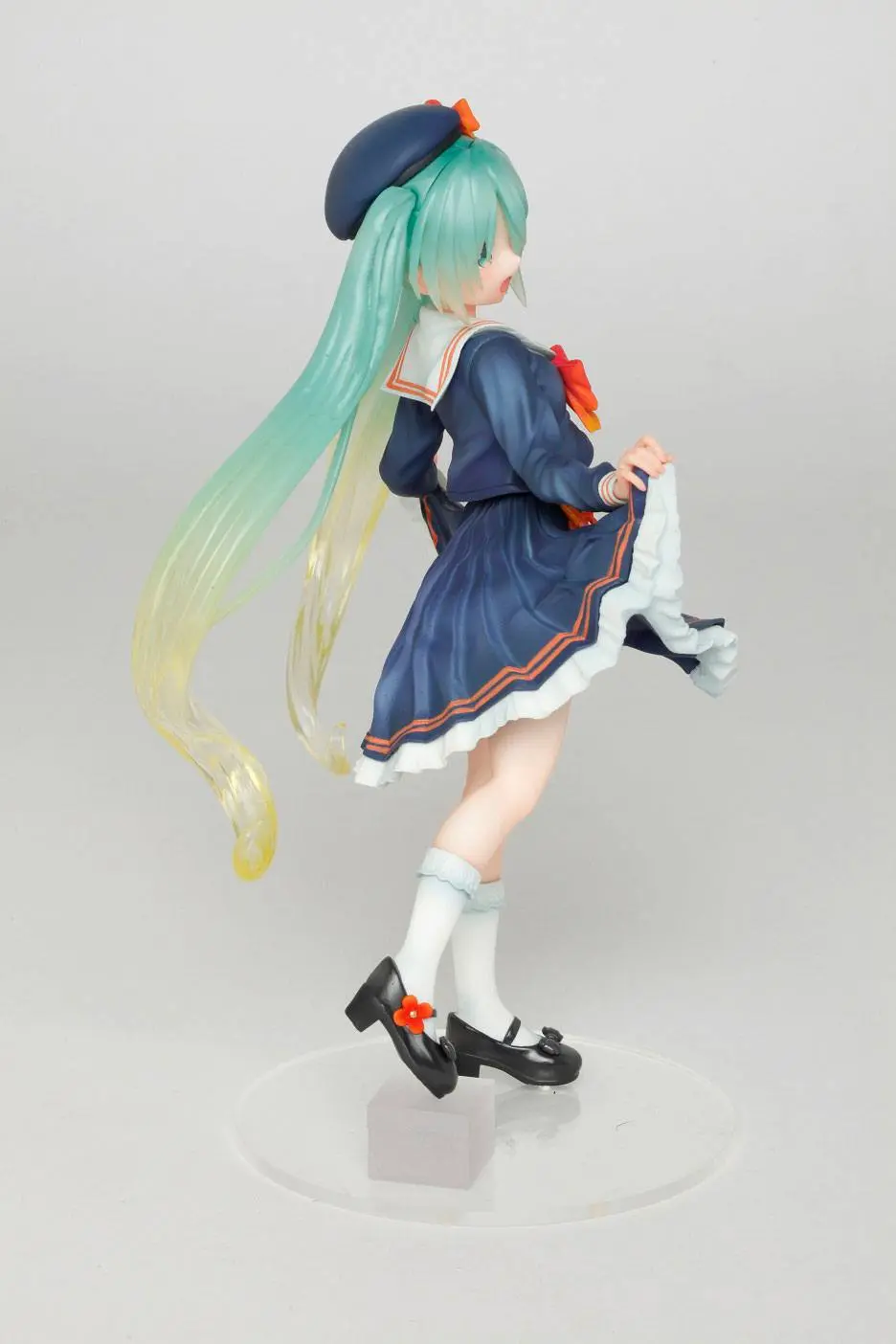 Vocaloid PVC Statue Hatsune Miku 3rd Season Autumn Ver. (re-sales) 18 cm Produktfoto