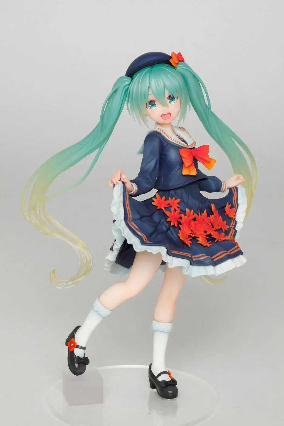 Vocaloid PVC Statue Hatsune Miku 3rd Season Autumn Ver. (re-sales) 18 cm Produktfoto
