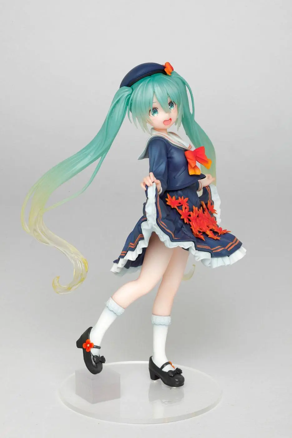 Vocaloid PVC Statue Hatsune Miku 3rd Season Autumn Ver. (re-sales) 18 cm Produktfoto