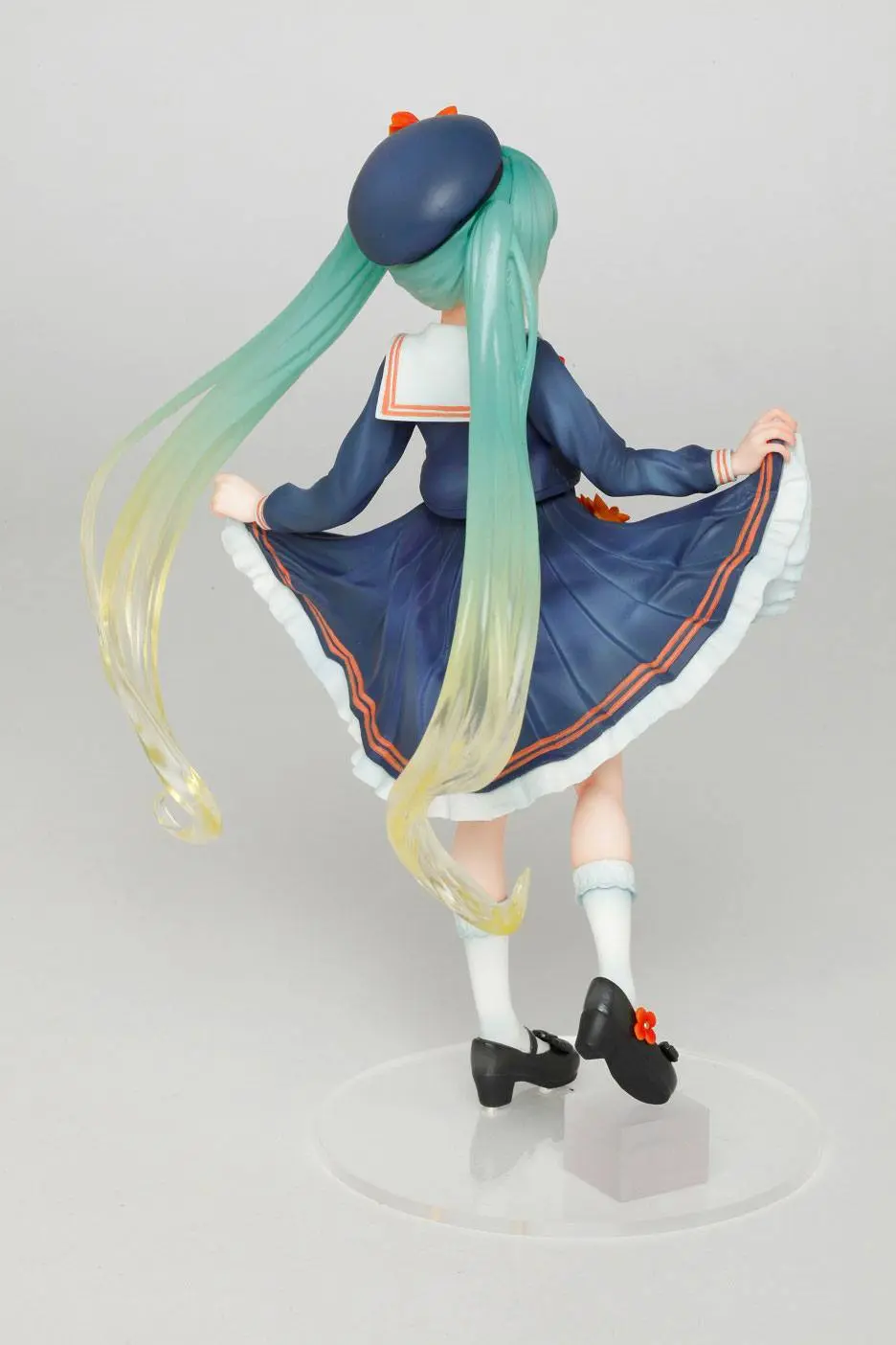 Vocaloid PVC Statue Hatsune Miku 3rd Season Autumn Ver. (re-sales) 18 cm Produktfoto