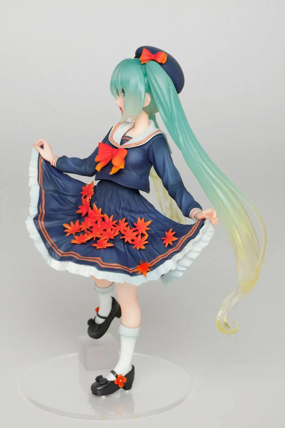 Vocaloid PVC Statue Hatsune Miku 3rd Season Autumn Ver. (re-sales) 18 cm Produktfoto