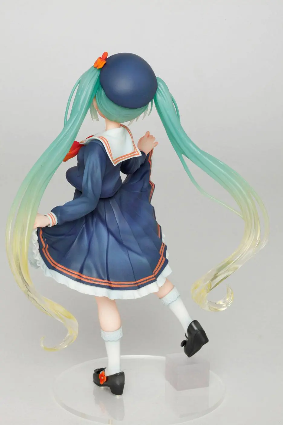 Vocaloid PVC Statue Hatsune Miku 3rd Season Autumn Ver. (re-sales) 18 cm Produktfoto