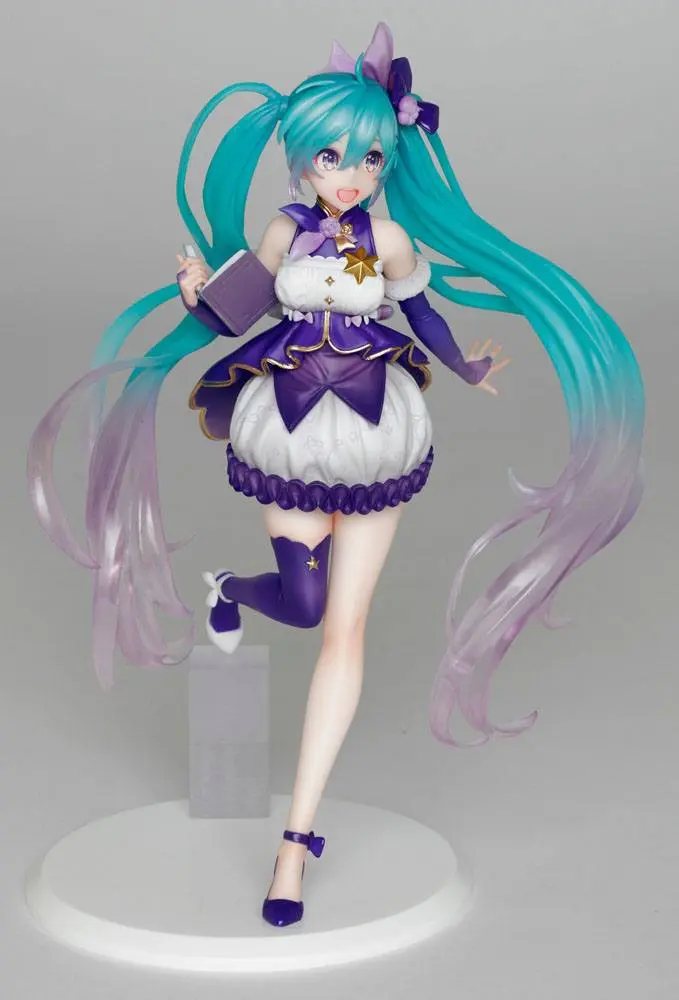 Vocaloid PVC Statue Hatsune Miku 3rd Season Winter Ver. (re-sales) 18 cm Produktfoto