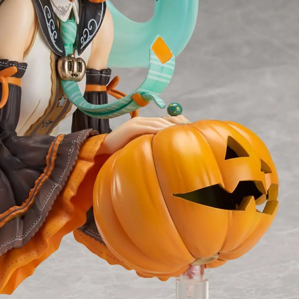 Vocaloid PVC Statue Hatsune Miku Trick or Miku 17 cm Produktfoto