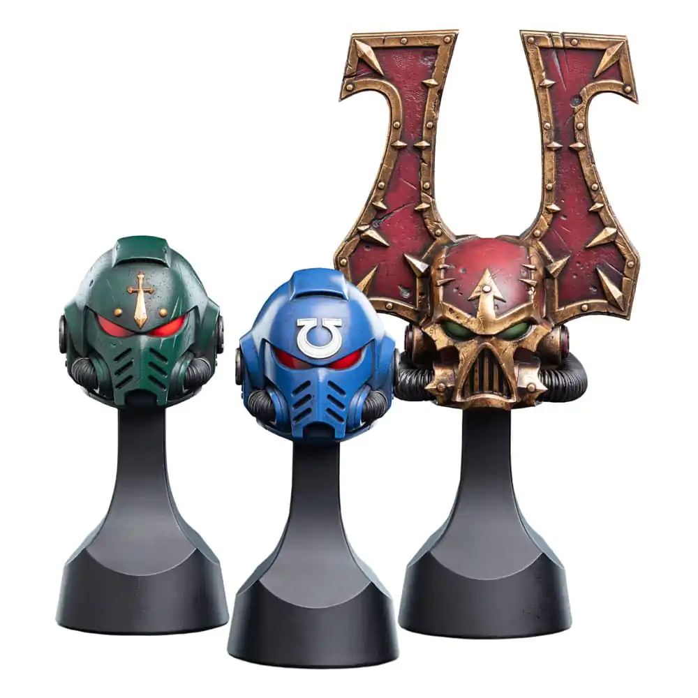 Warhammer 40,000 Replik 1/4 Ultramarines Helm 12 cm termékfotó