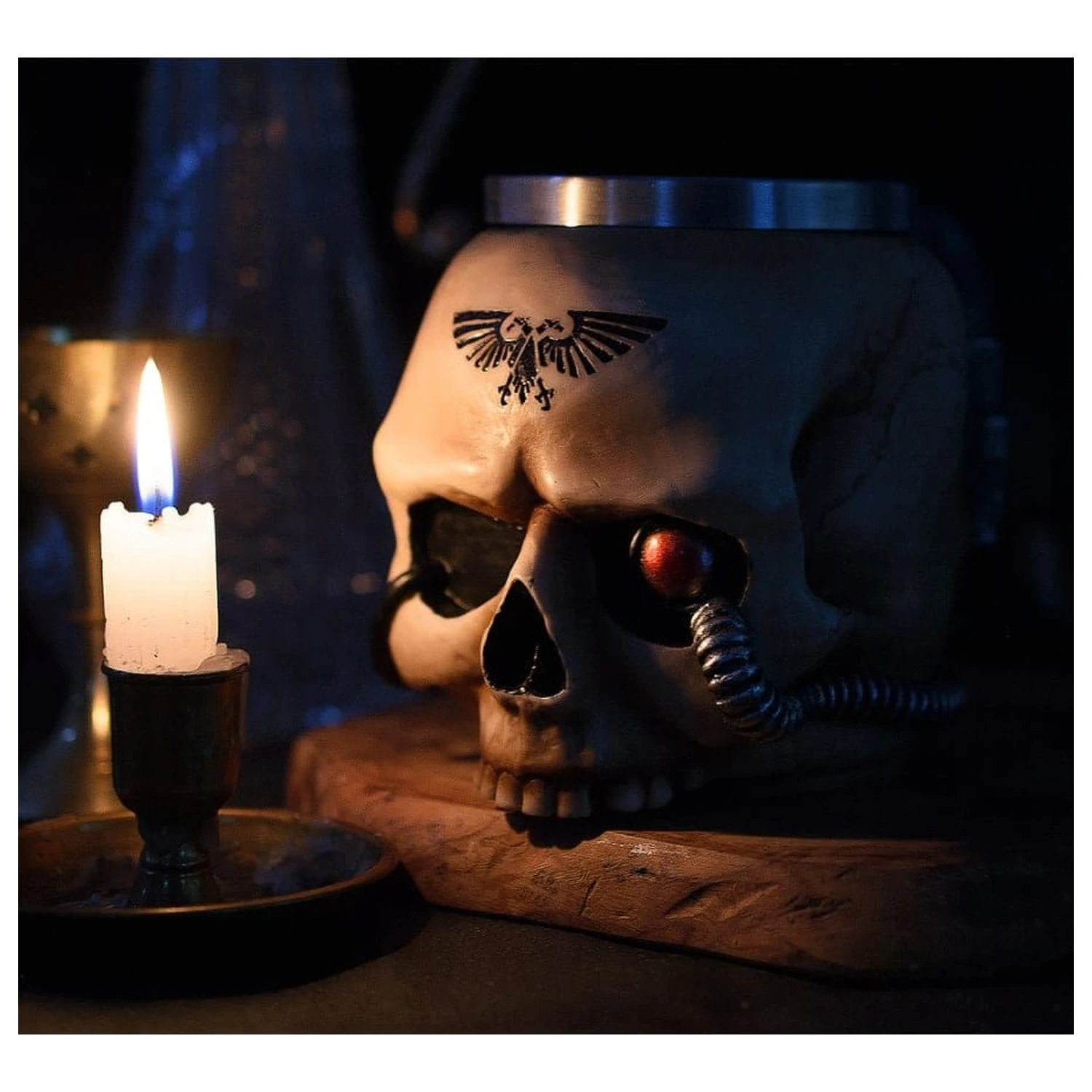 Warhammer 40,000 Tasse Servo Skull Produktfoto