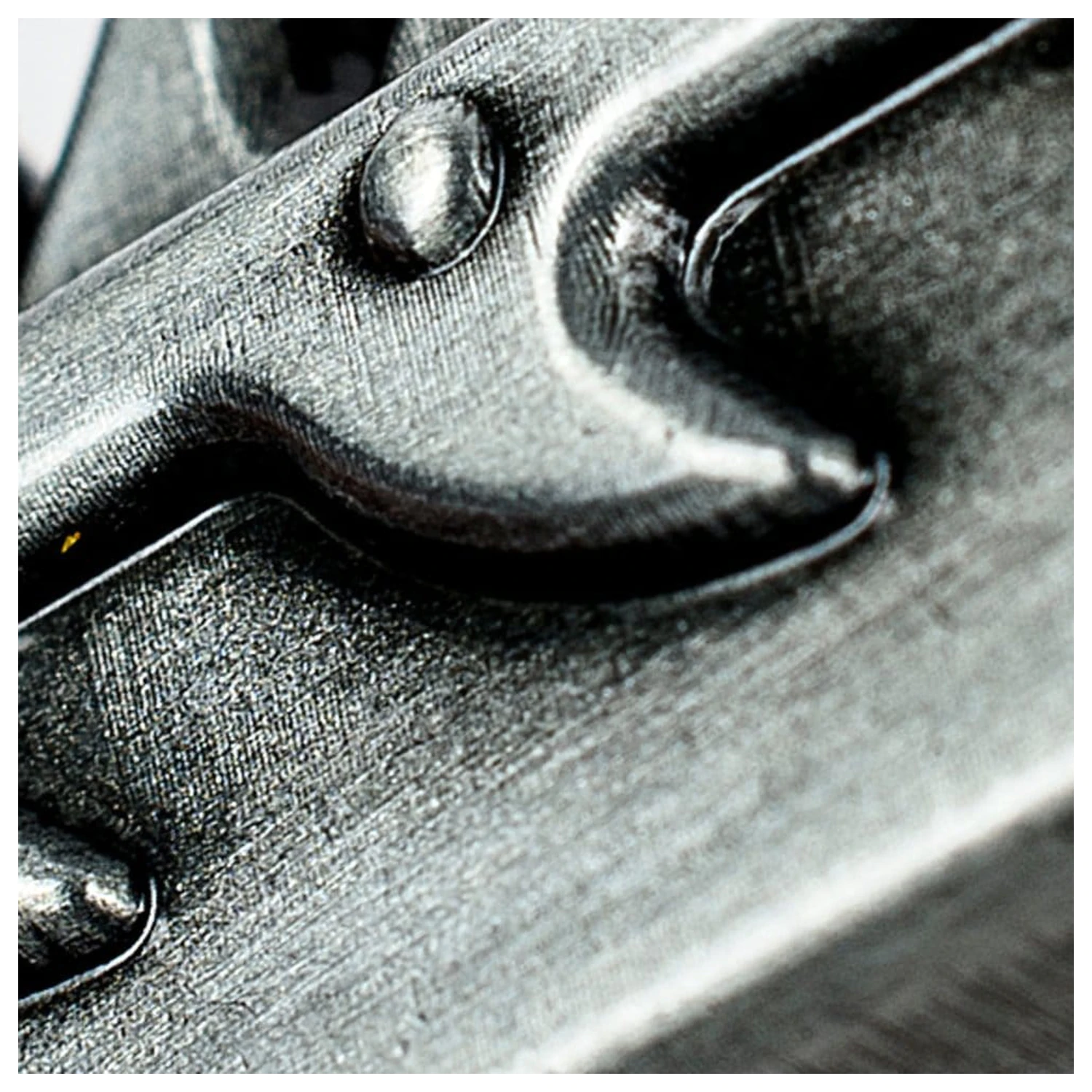Warhammer 40,000 Flaschenöffner Chaos Chainsword Produktfoto