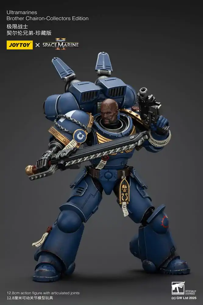 Warhammer 40.000: Space Marine 2 Actionfigur Ultramarines Brother Chairon Collectors Edition 13 cm Produktfoto
