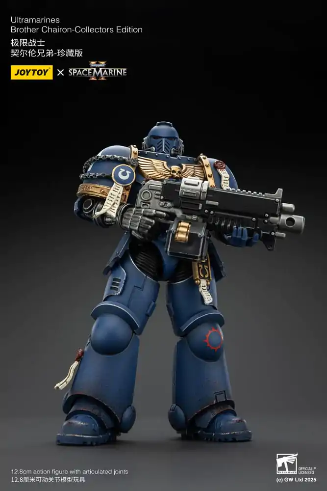 Warhammer 40.000: Space Marine 2 Actionfigur Ultramarines Brother Chairon Collectors Edition 13 cm Produktfoto