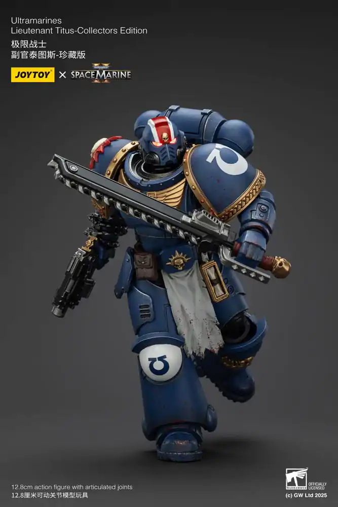 Warhammer 40.000: Space Marine 2 Actionfigur Ultramarines Lieutenant Titus Collectors Edition 13 cm Produktfoto