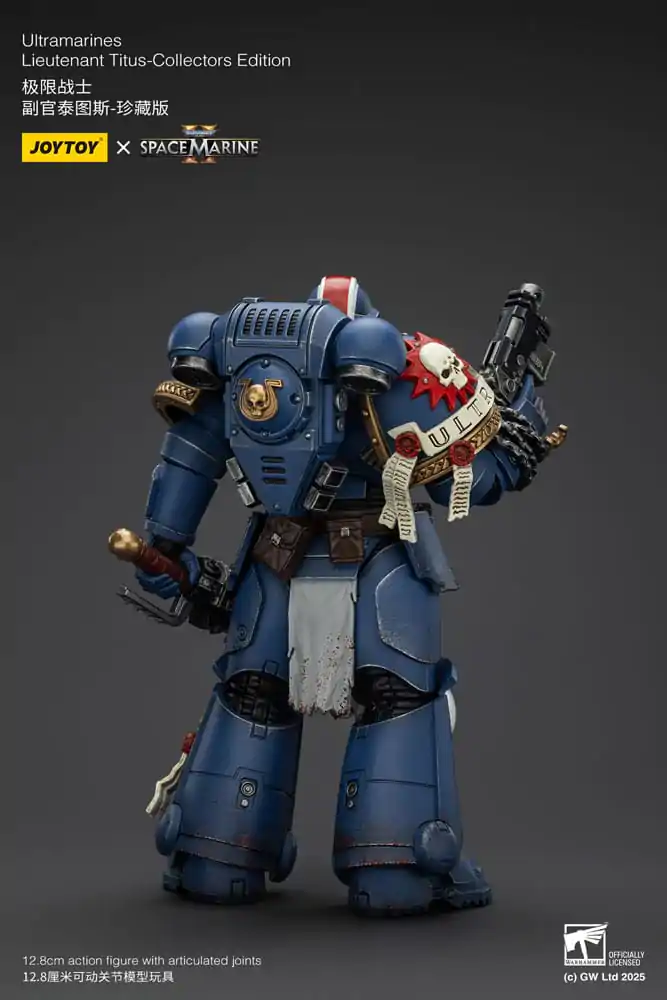 Warhammer 40.000: Space Marine 2 Actionfigur Ultramarines Lieutenant Titus Collectors Edition 13 cm Produktfoto