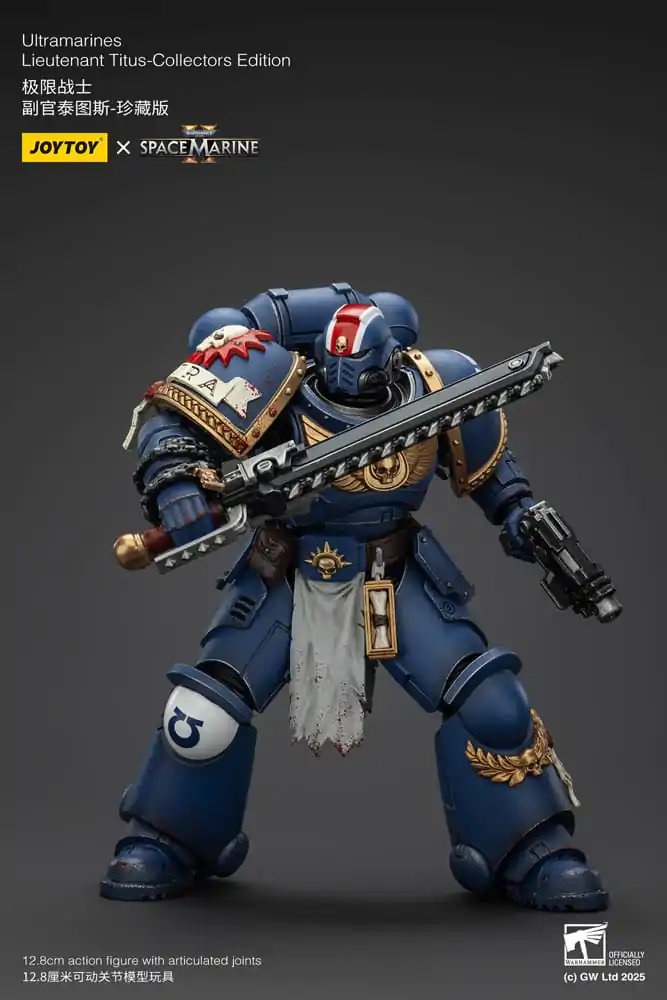 Warhammer 40.000: Space Marine 2 Actionfigur Ultramarines Lieutenant Titus Collectors Edition 13 cm Produktfoto