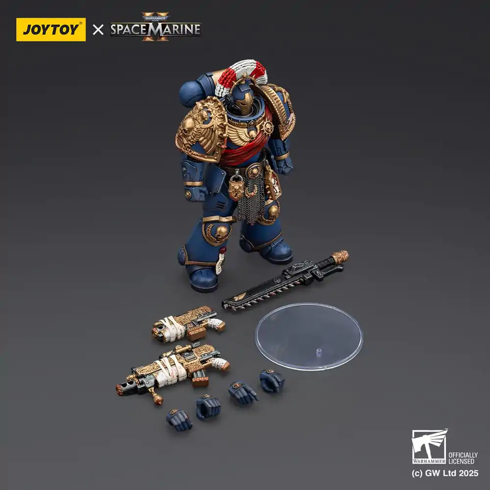 Warhammer 40,000: Space Marine 2 Action-Figur Ultramarines Relic Secundus Armour 20 cm Produktfoto