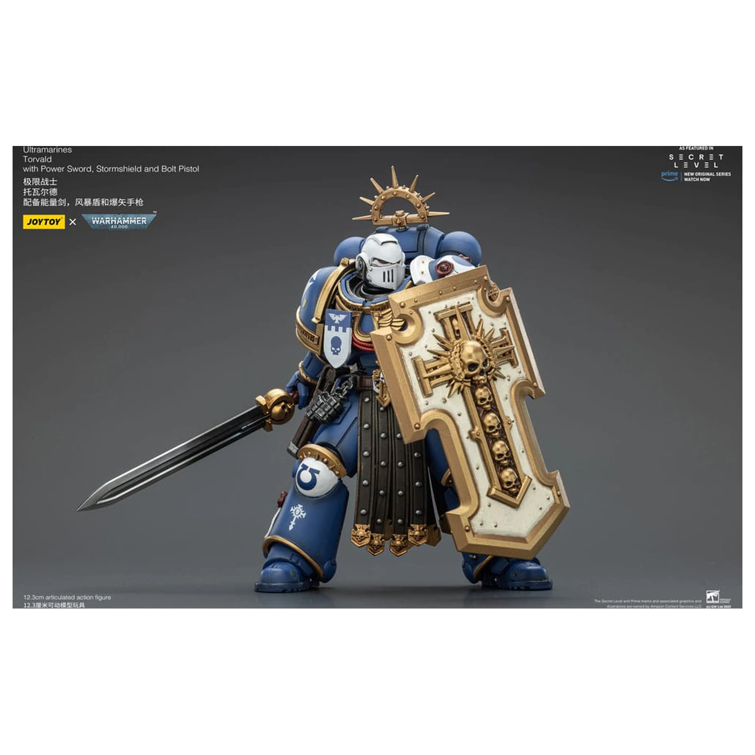Warhammer 40,000 Action Figur Ultramarines Torvald mit Power Sword, Stormshield und Bolt Pistol 13 cm Produktfoto