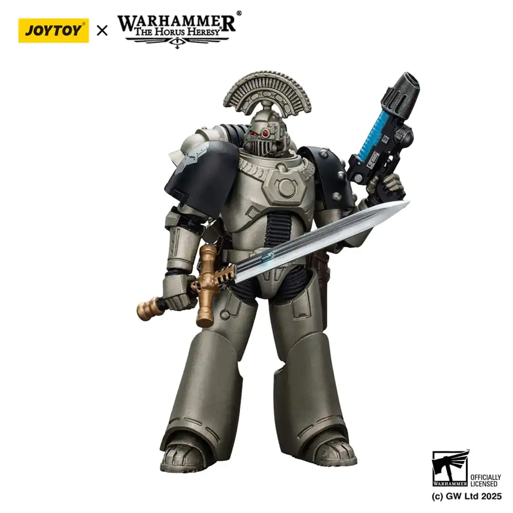 Warhammer The Horus Heresy Action Figur 1/18 lron Warriors MKVI Tactical Sergeant mit Power Sword und Plasma Pistol 12 cm Produktfoto