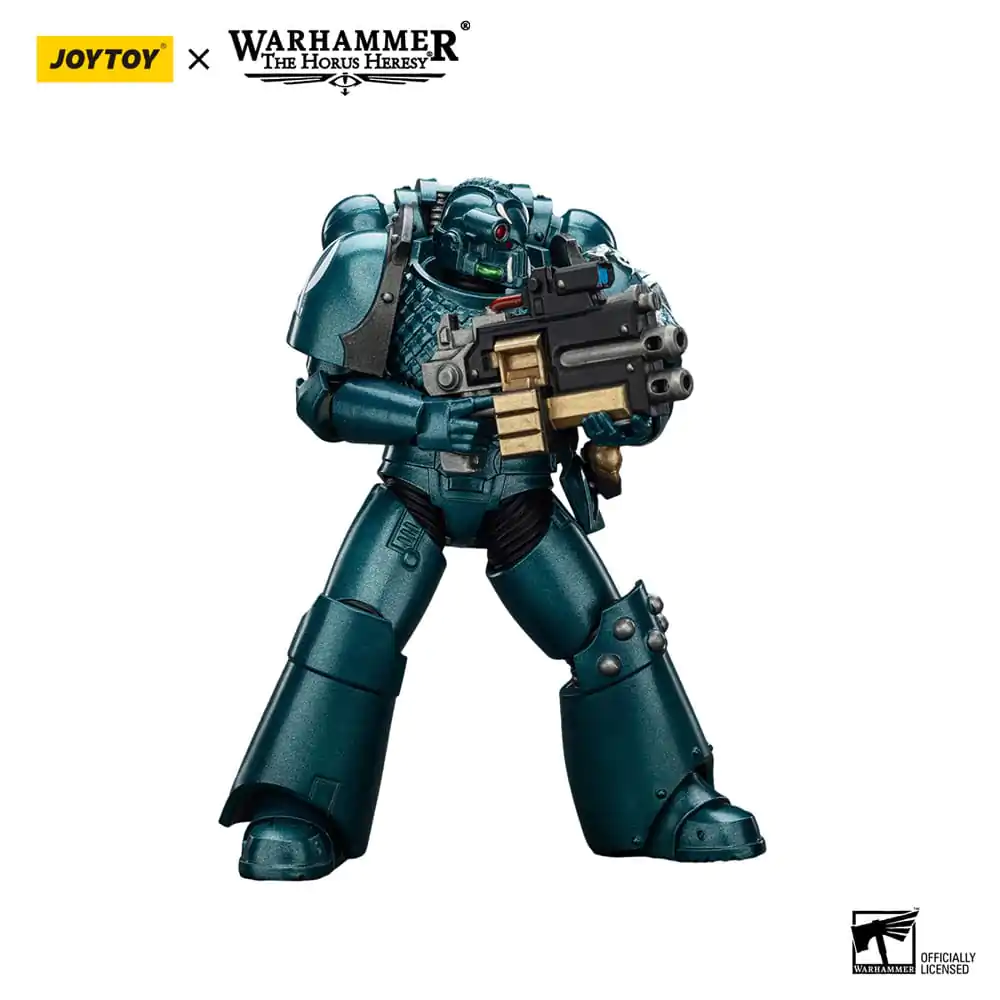 Warhammer The Horus Heresy Actionfigur Alpha Legion Head hunter With Banestrike Combi-Bolter And Power Dagger 20 cm Produktfoto