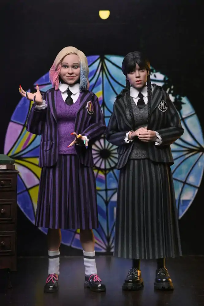 Wednesday Actionfiguren 2er-Pack Wednesday Addams (Nevermore Uniform) und Enid 20 cm Produktfoto
