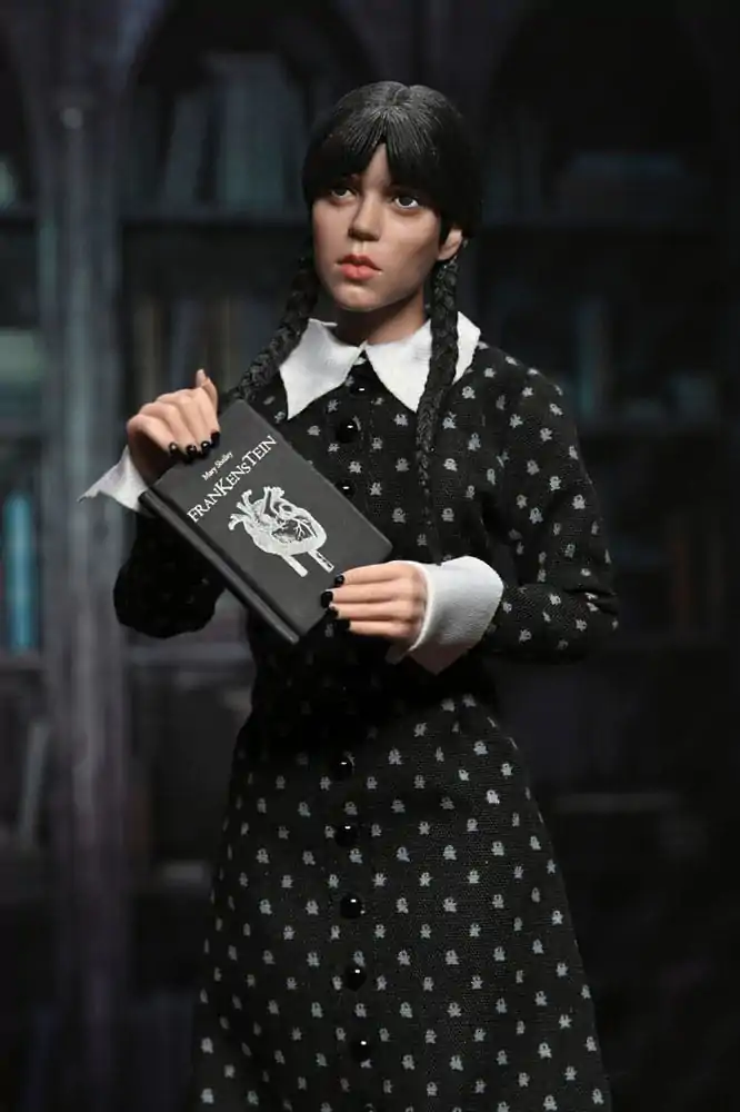 Wednesday Action Figur Wednesday (Classic Dress) 20 cm Produktfoto