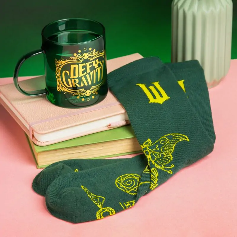 Wicked Elphaba Glasbecher- und Socken-Set Produktfoto