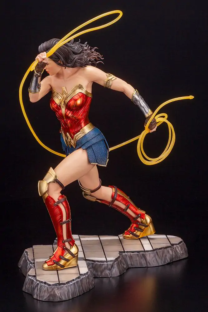 Wonder Woman 1984 Movie ARTFX Statue 1/6 Wonder Woman 25 cm Produktfoto