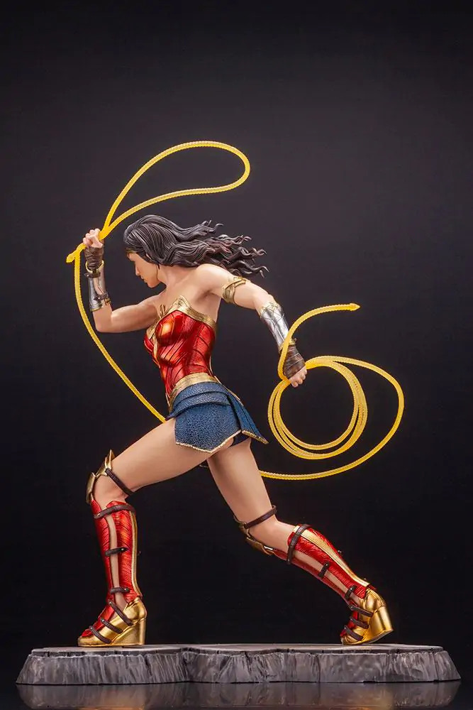 Wonder Woman 1984 Movie ARTFX Statue 1/6 Wonder Woman 25 cm Produktfoto