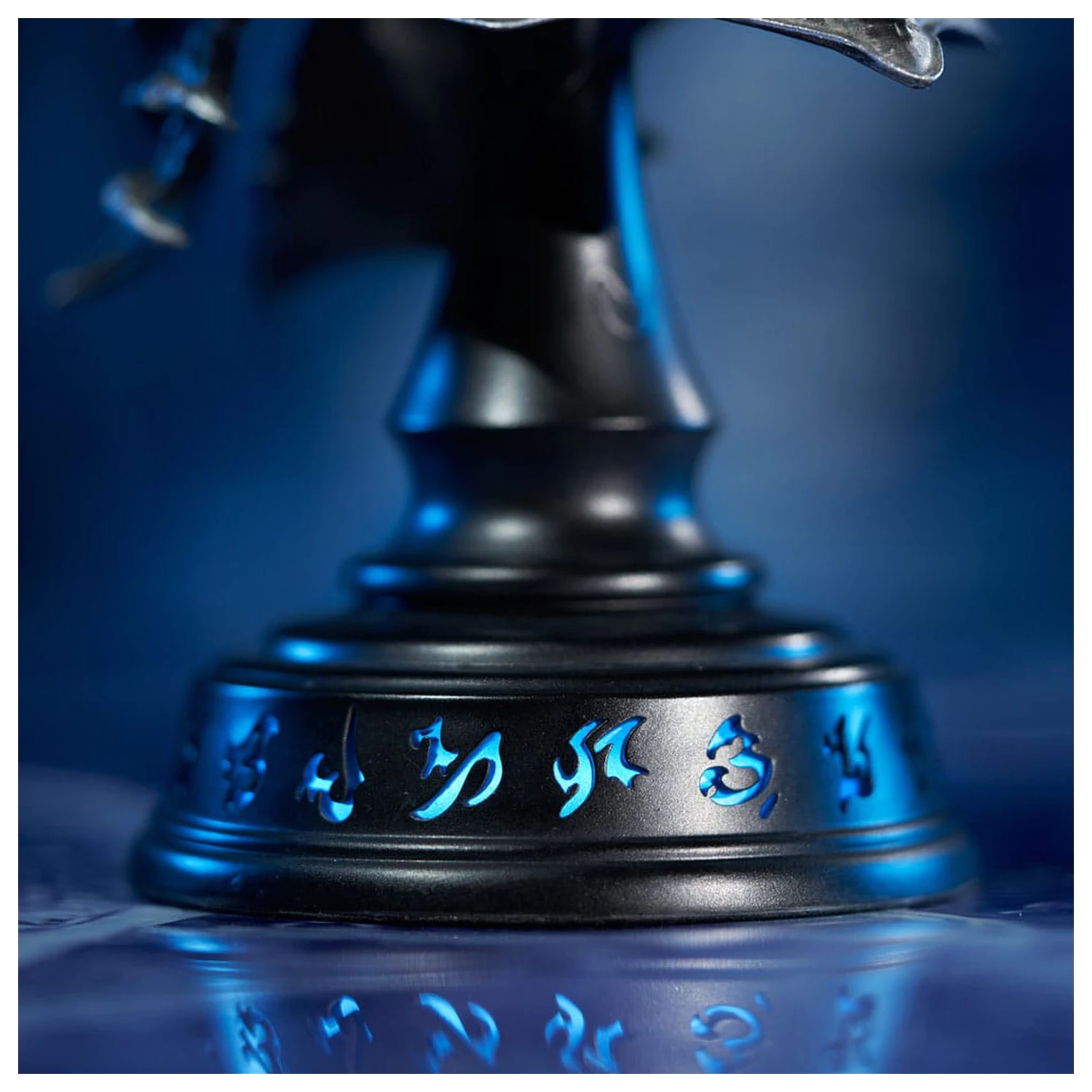 World of Warcraft Nachbildung Helm of Domination (Collector's Edition) 24 Zentimeter Produktfoto