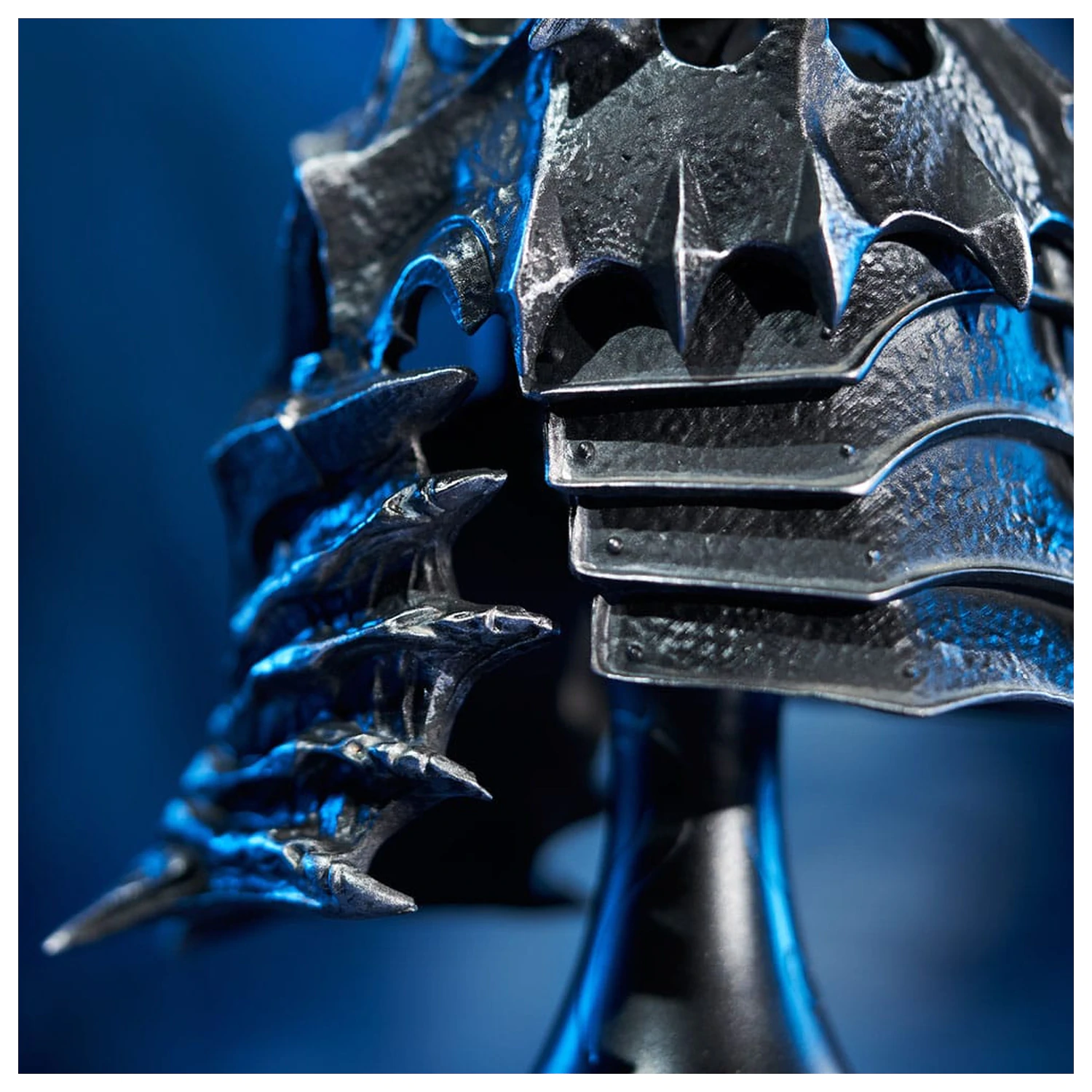 World of Warcraft Nachbildung Helm of Domination (Collector's Edition) 24 Zentimeter Produktfoto