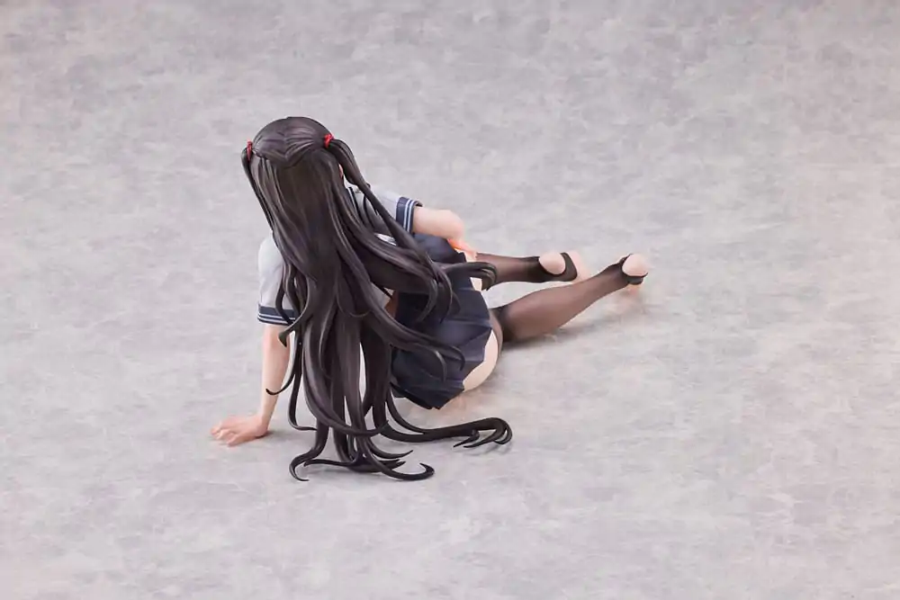 World Where the Thickness of a Girl's Thighs is Equal to Her Social Status Statue 1/5 Iroha Shishikura 14 cm Produktfoto