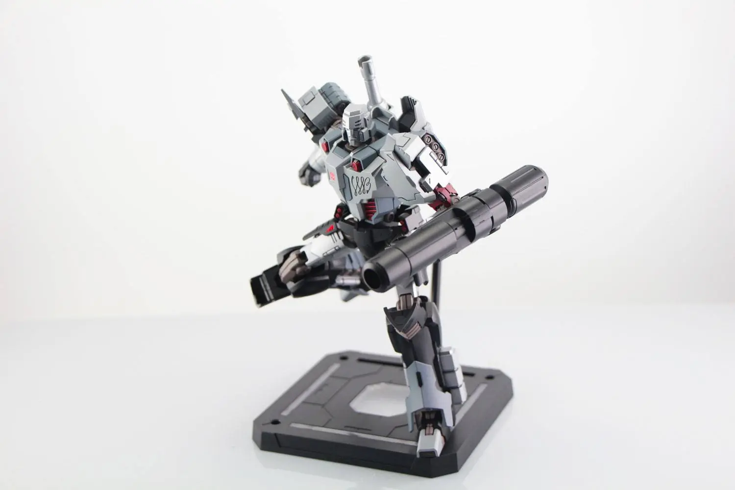 X-Board Figurenständer für Actionfiguren Produktfoto