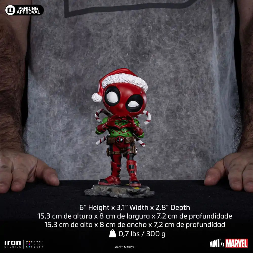 X-Men Mini Co. PVC Figur Deadpool Christmas Version 15 cm termékfotó