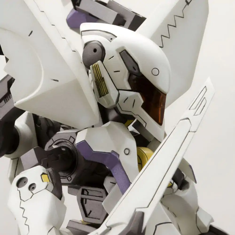 Zone of the Enders The 2nd Runner Plastic Model Kit Vic Viper 18 cm Produktfoto