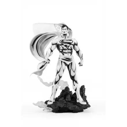 Batman PX PVC Statue 1/8 SDCC 2024 Superman Black & White Version 30 cm termékfotója