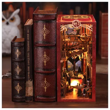 Book Nook Kit DIY Flamme Common Room 226 dB + LED Licht Bausatz Produktfoto