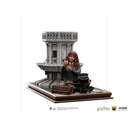 Harry Potter Deluxe Art Scale Statue 1/10 Hermine Granger Polyjuice 14 cm termékfotója