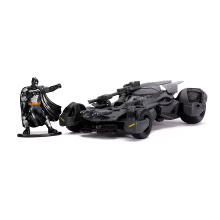 Justice League Hollywood Rides Diecast Modell 1/32 Batmobil mit Figur termékfotója