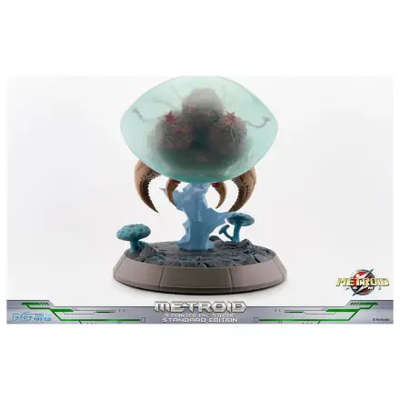 Metroid Prime PVC Figur Metroid (Standard) (Glow in the Dark) 21 cm Produktfoto
