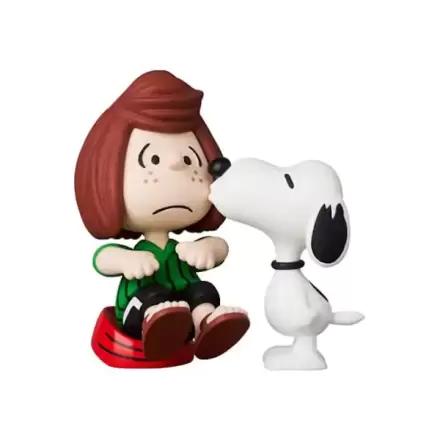 Peanuts UDF Serie 17 Minifgur Peppermint Patty & Snoopy 7 cm termékfotója