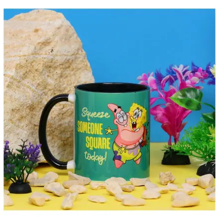 SpongeBob Hug Inner Colored Tasse 325ml Produktfoto