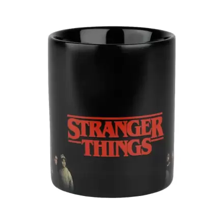 Stranger Things Tasse mit Thermoeffekt Team 320 ml termékfotója
