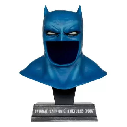 The Dark Knight Returns DC Direct Mini-Replik 1/3 Batman Maske 19 cm termékfotója