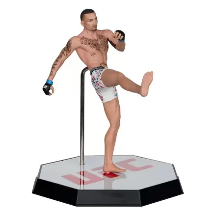 UFC Posed PVC Statue Max Holloway 18 Zentimeter Produktfoto